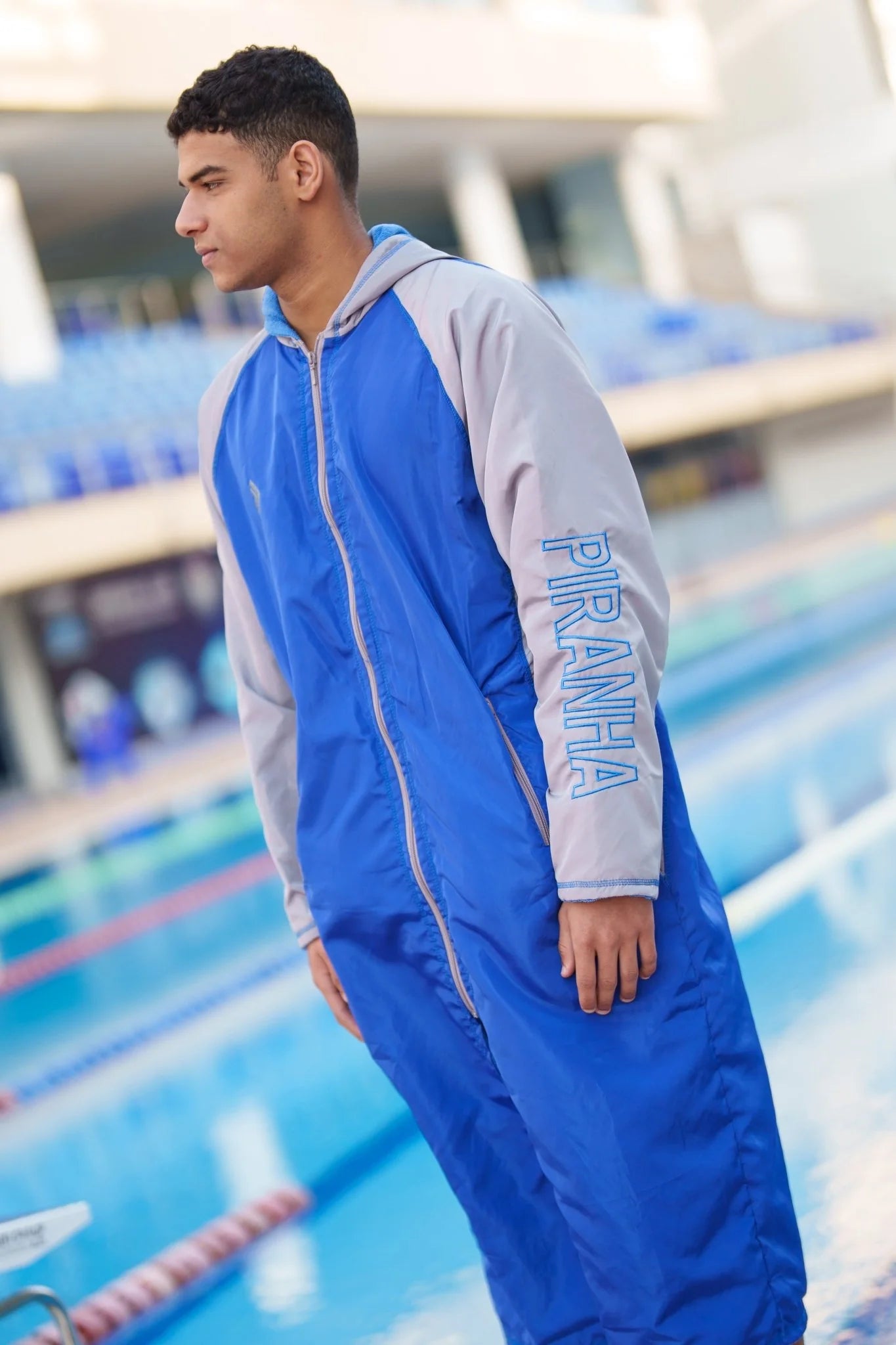 Piranha Swim Robe Waterproof- Raglan